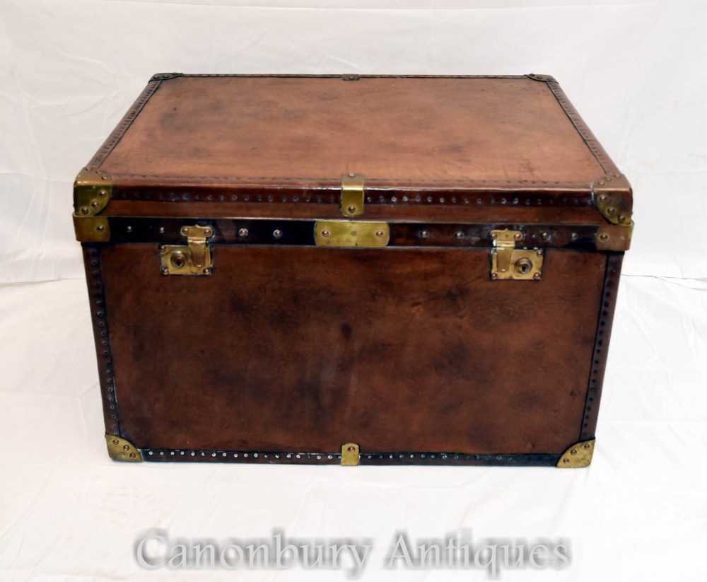 Винтажный кожаный чемодан - коробка для журнального столика с багажником на пару