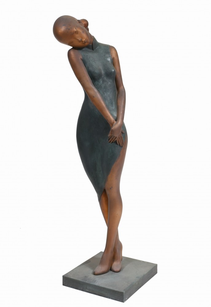 Бронзовая статуя женской фигурки в стиле модерн