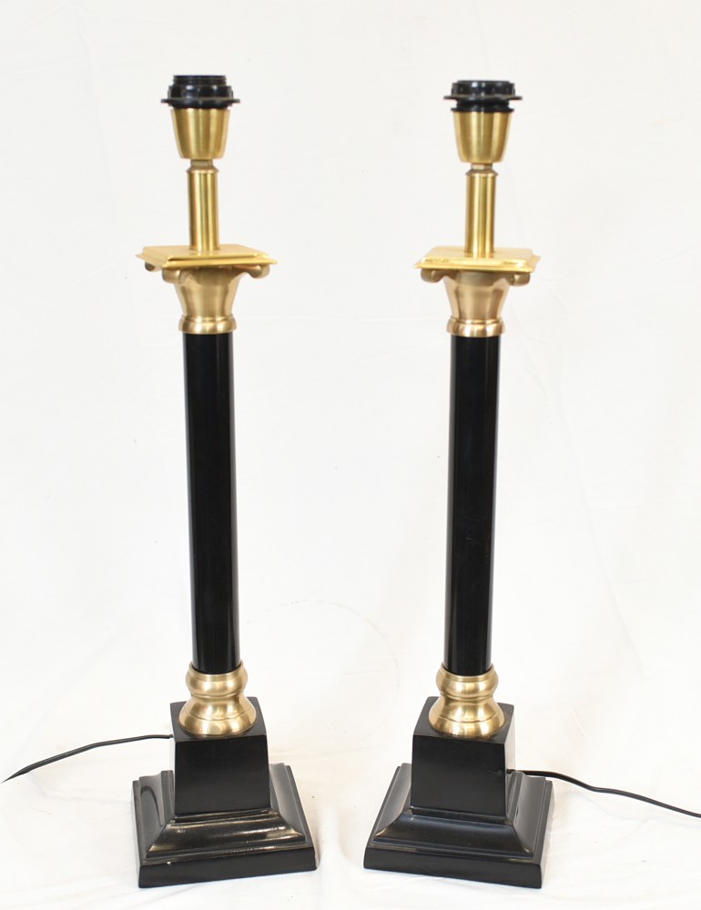 Настольные лампы в стиле Регентства Классические дорические колонные светильники Пара